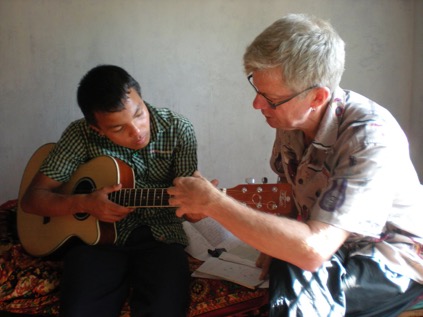 13. Teaching guitar in India, Dec 2010